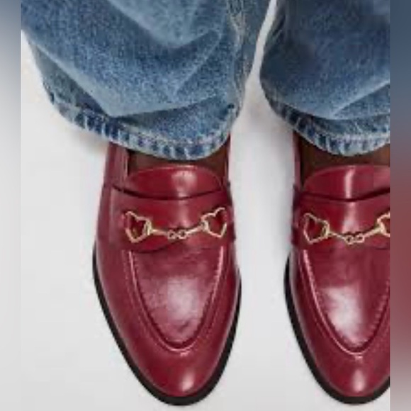 Vicenza Shoes - Vicenza Heart & Chain Loafers in red leather size 8